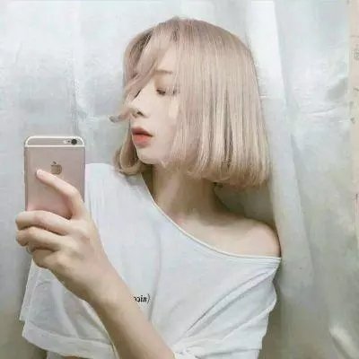 荒林艳骨